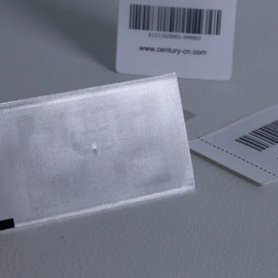 Etichetta morbida RFID per abbigliamento UHF per lavanderia intelligente di buona qualità con chip